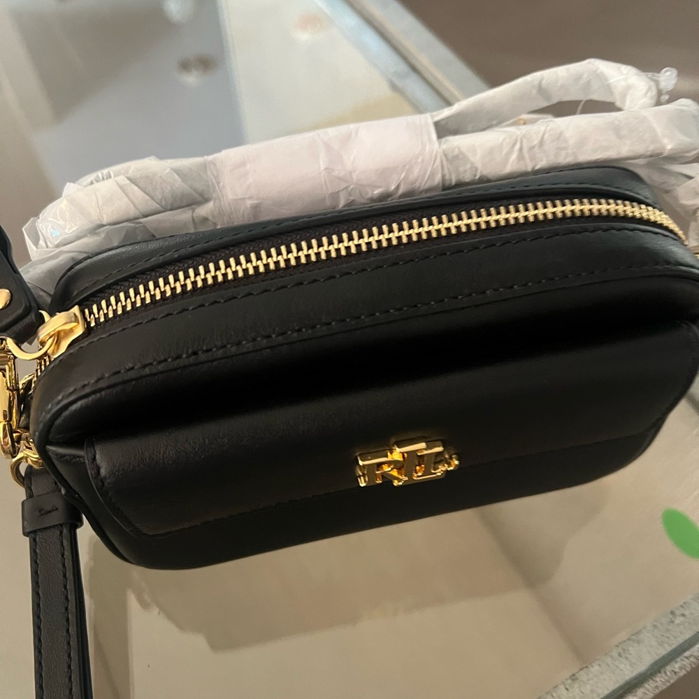 🆕 Lauren Ralph Lauren Leather Small Marcy Convertible Pouch - Picture 5 of 17